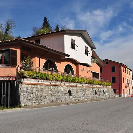 Affittacamere B&B Trattoria Della Posta Maissana Luaran gambar