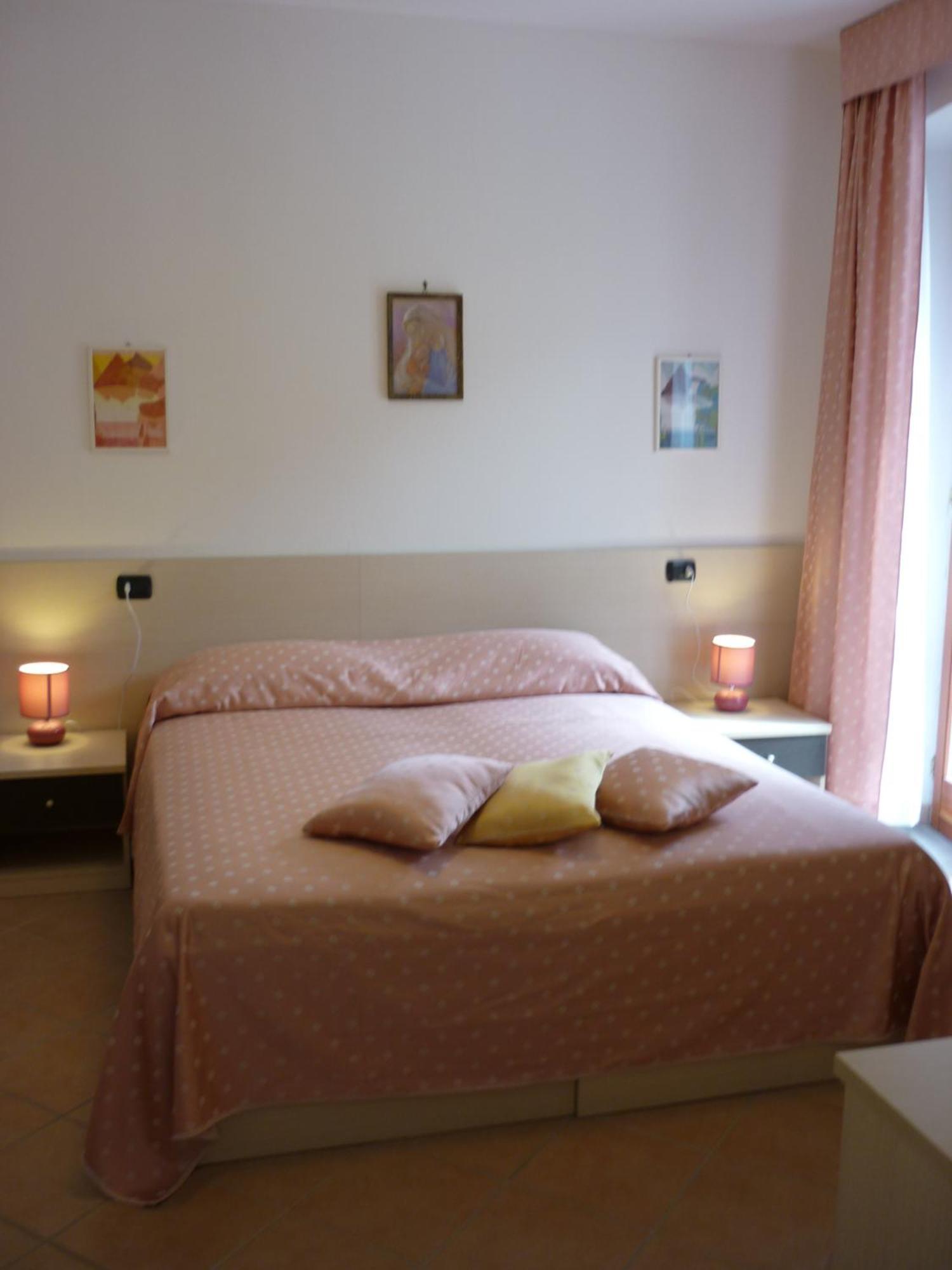 Affittacamere B&B Trattoria Della Posta Maissana Luaran gambar
