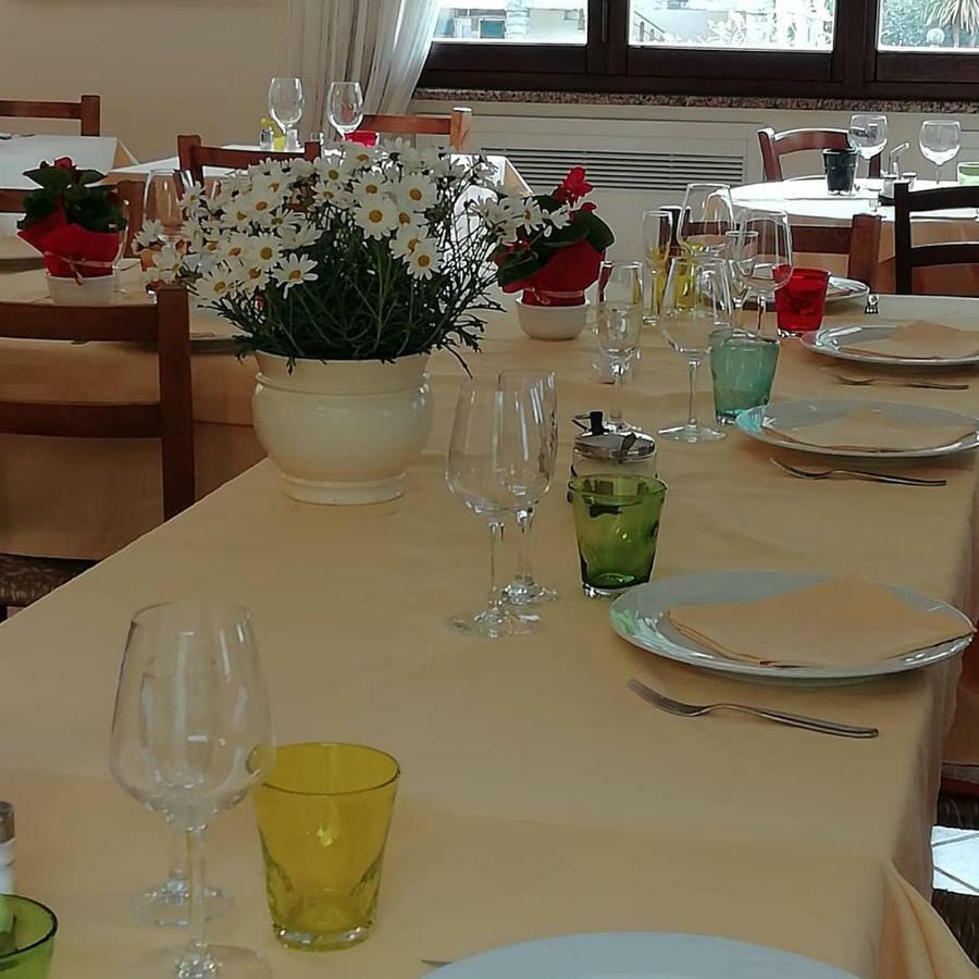 Affittacamere B&B Trattoria Della Posta Maissana Luaran gambar